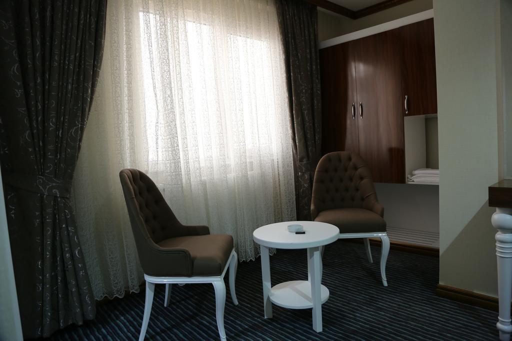 Grand Sera Hotel 3*