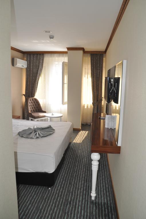 Hotel Grand Sera 3*